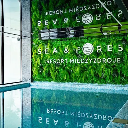 Sea & Forest מידזיזדרויה