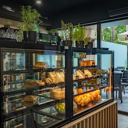 Sea & Forest Lägenhetshotell Miedzyzdroje