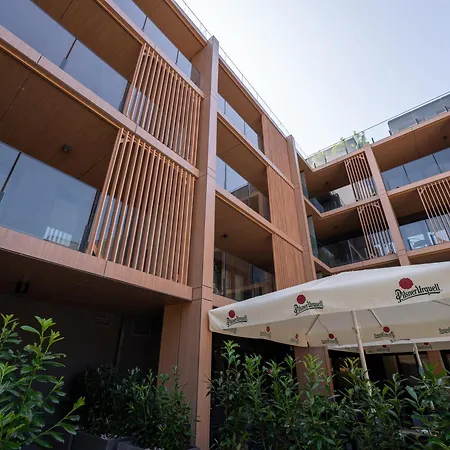 Sea & Forest Lägenhetshotell 4*