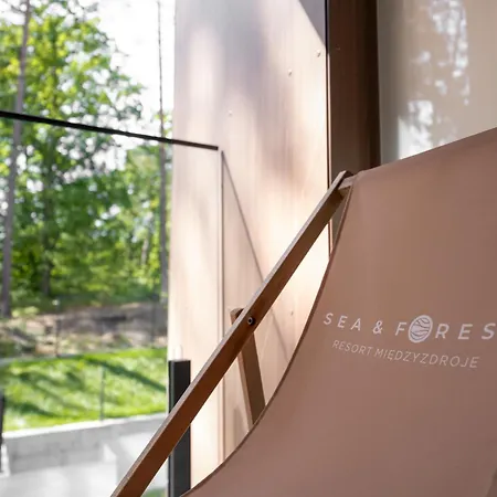 Lägenhetshotell Sea & Forest Miedzyzdroje