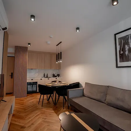 Sea & Forest Aparthotel 4*